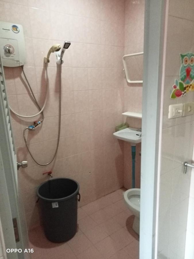 טראט Np Guesthouse מראה חיצוני תמונה
