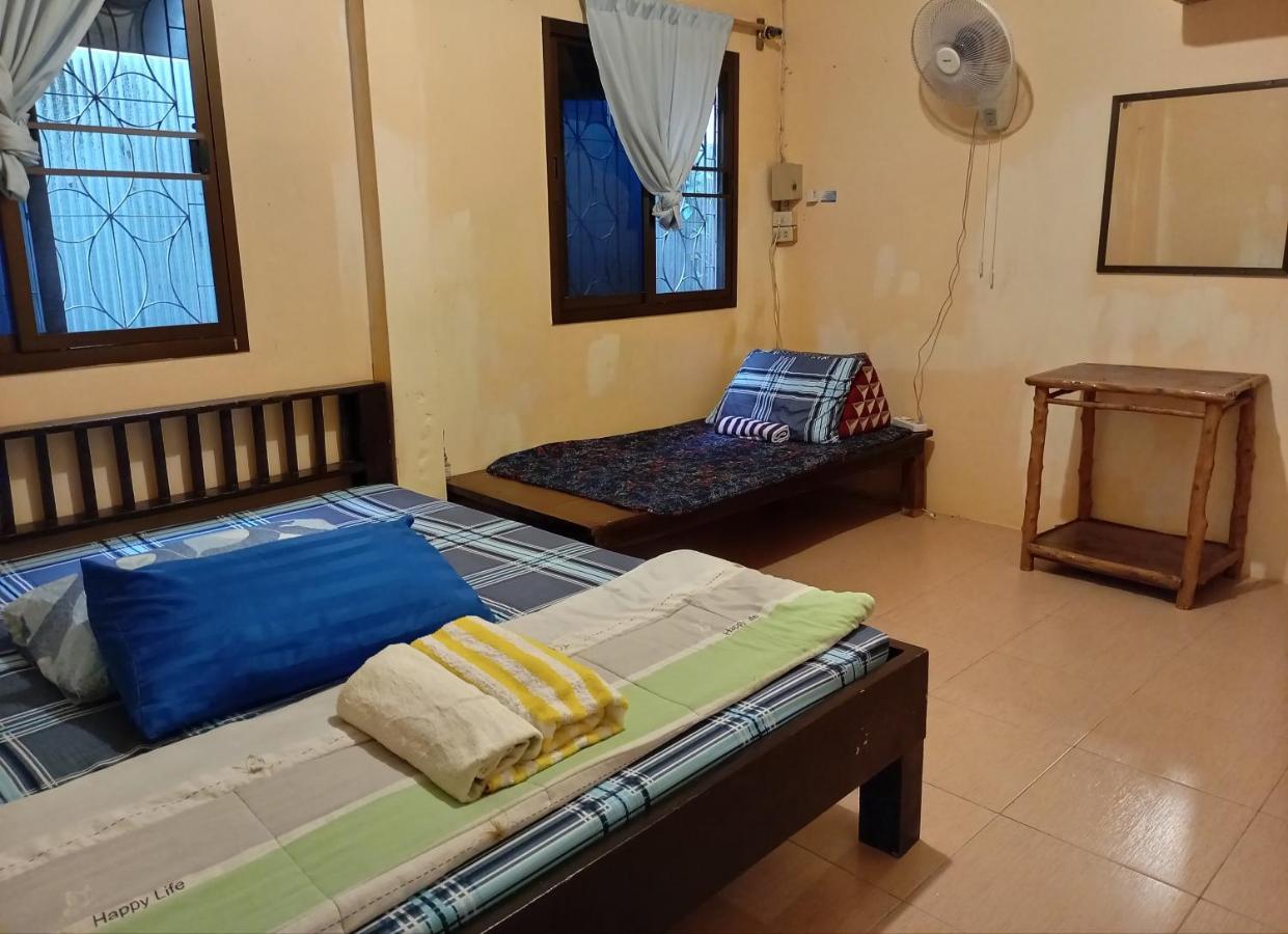 טראט Np Guesthouse מראה חיצוני תמונה