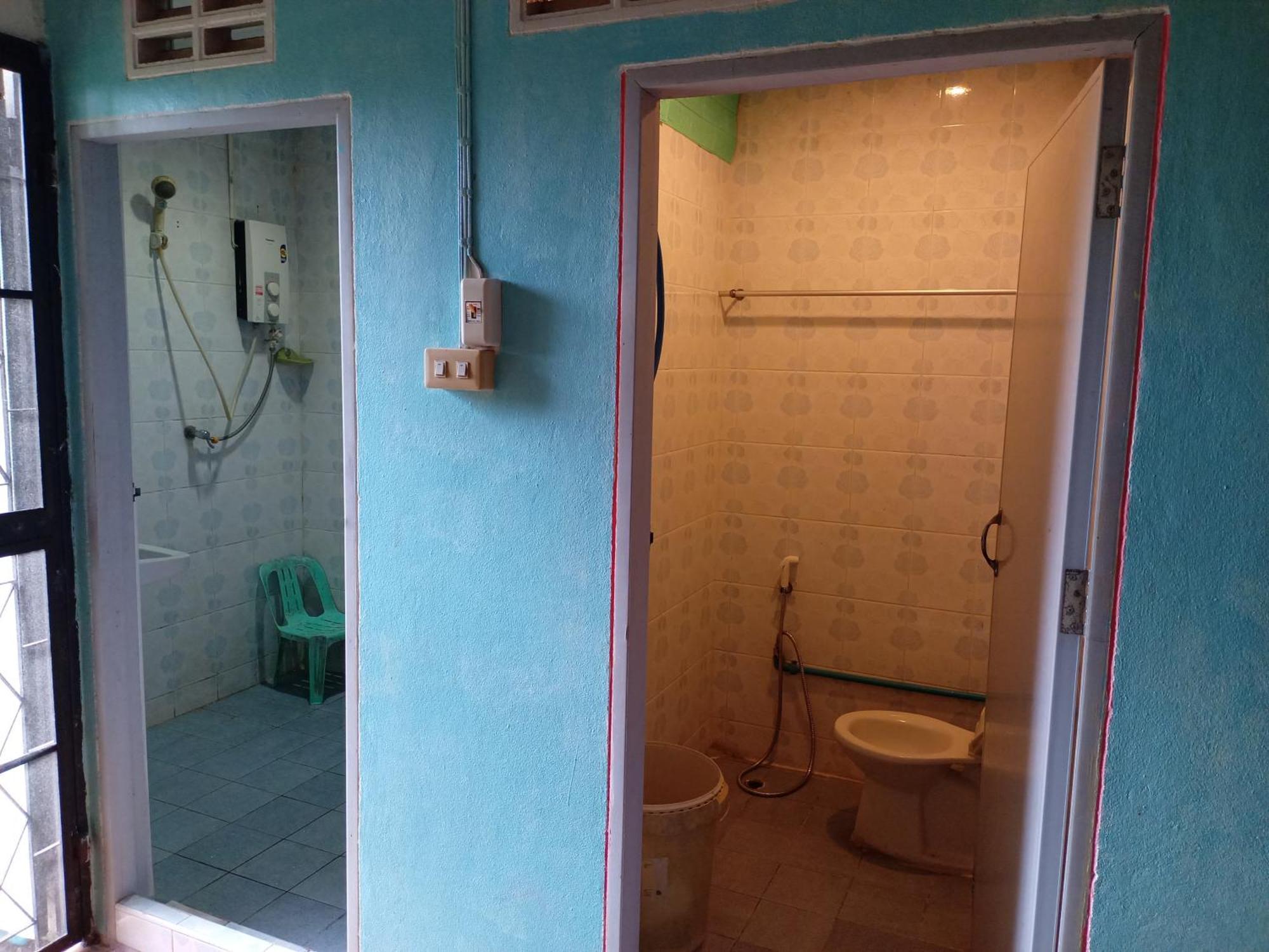 טראט Np Guesthouse מראה חיצוני תמונה