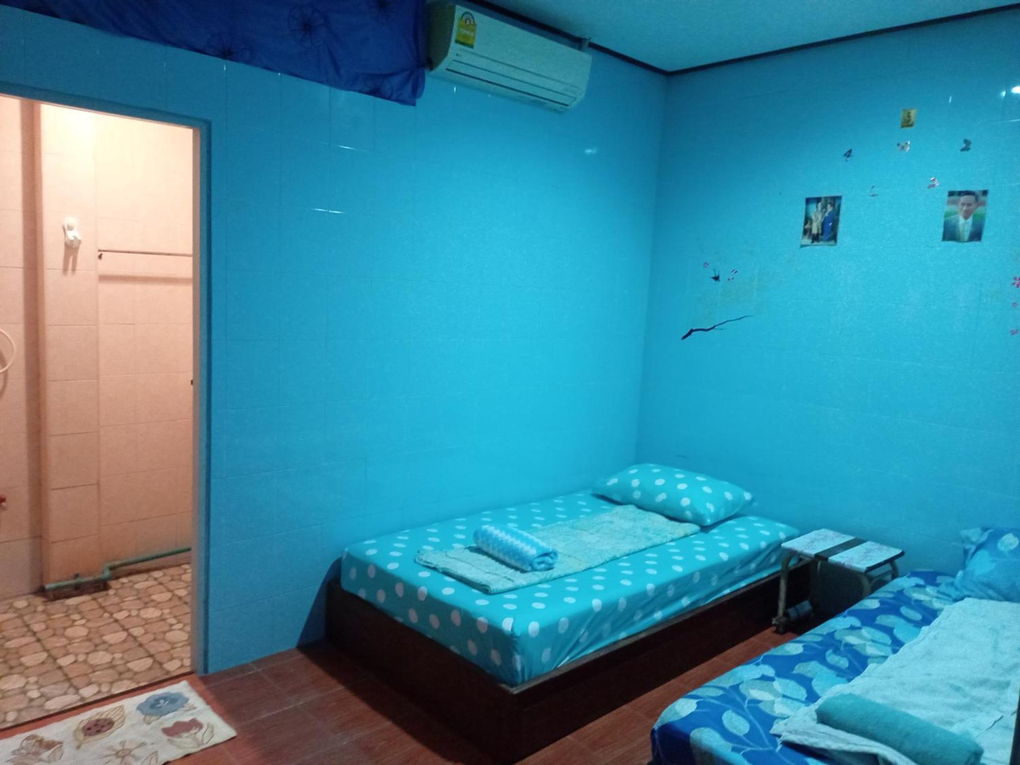 טראט Np Guesthouse מראה חיצוני תמונה