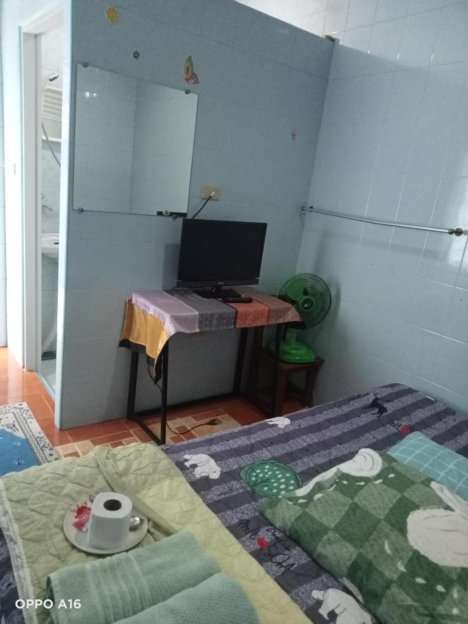טראט Np Guesthouse מראה חיצוני תמונה